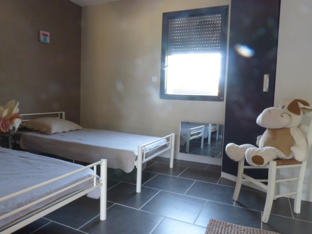 Gite Sud Deux Sevres Marigny  Pokoj fotografie
